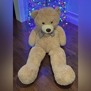 47 inch plush Bear